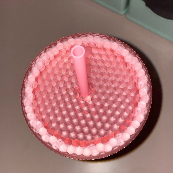 NEW😍 Valentines💗💕 Feb 2022 Starbucks Cold Cup - Picture 4 of 4